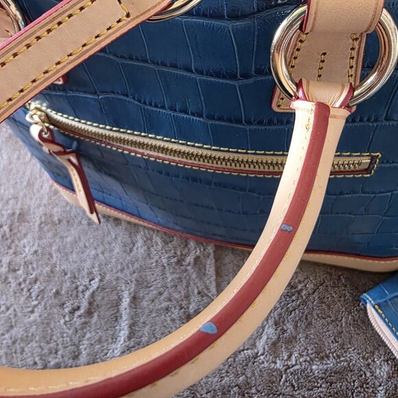 Dooney & Bourke Marine Blue Croco Embossed Zip Satchel & Wallet Set Leather Bag - Picture 6 of 16